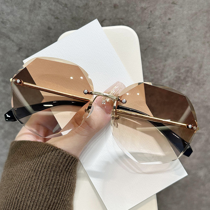 Women'S Fashion Eyeglass Frames - Vintage Oversized Irregular Rimless Sunglasses Women