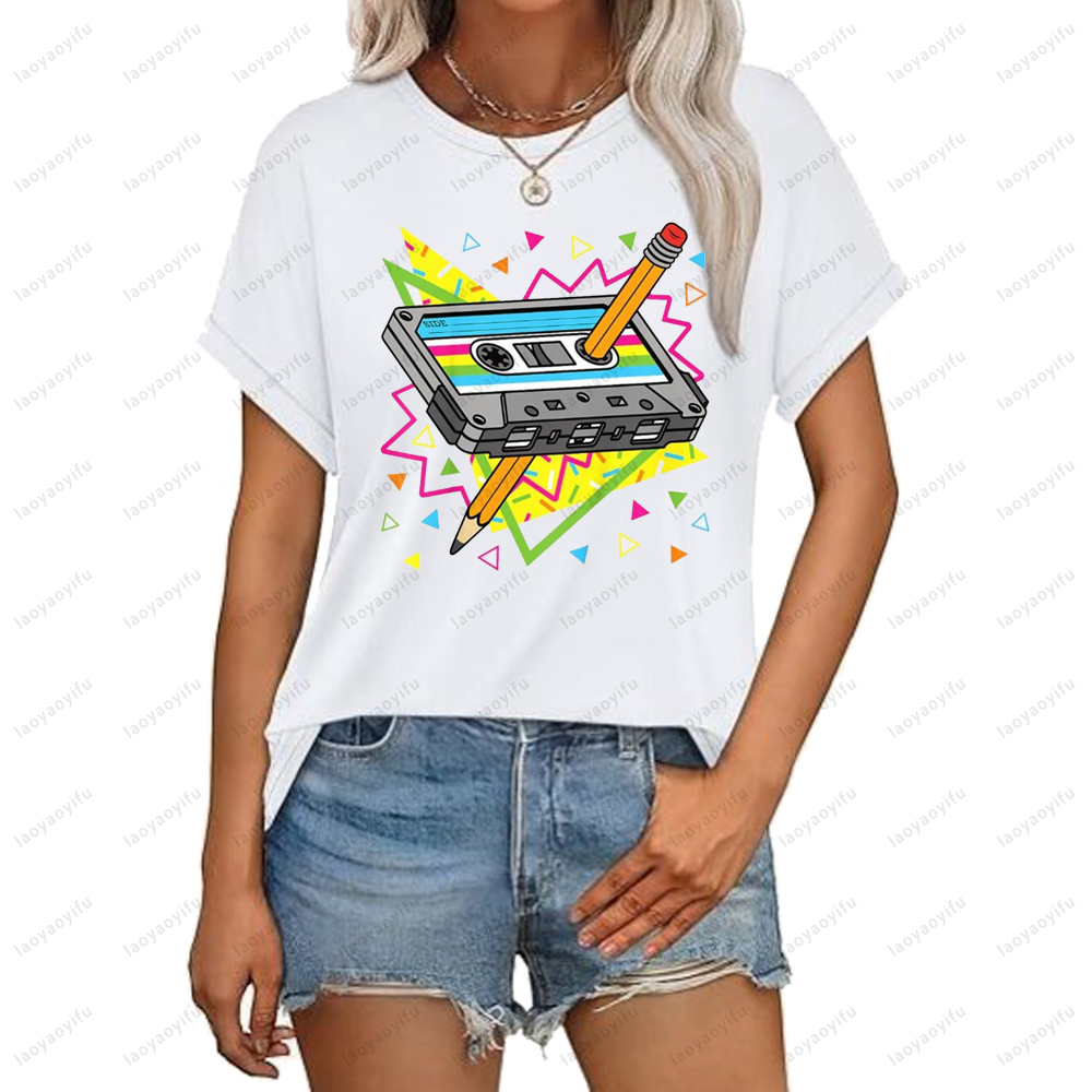 Vintage Cassette Tape 70s 80s  - Women'S Fashion Of The 70S 리뷰 및 가격