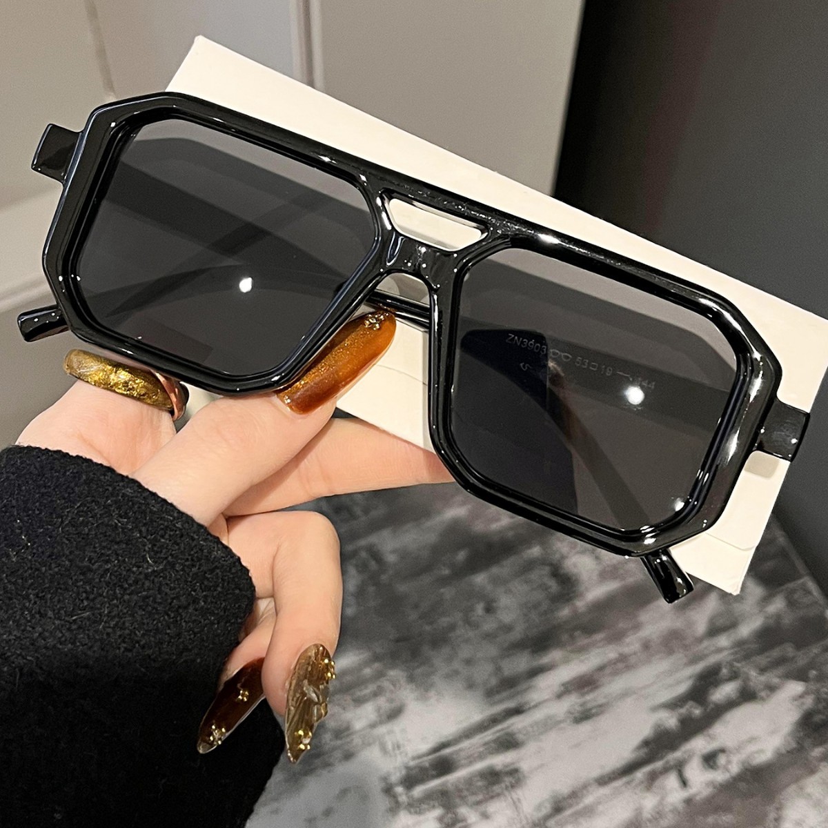 New Retro Square Double Beam S - Women Fashion Glasses 리뷰 및 가격