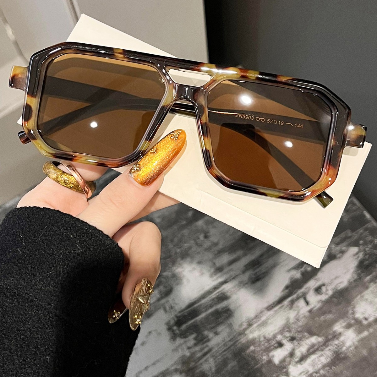 New Retro Square Double Beam S - Women Fashion Glasses 리뷰 및 가격